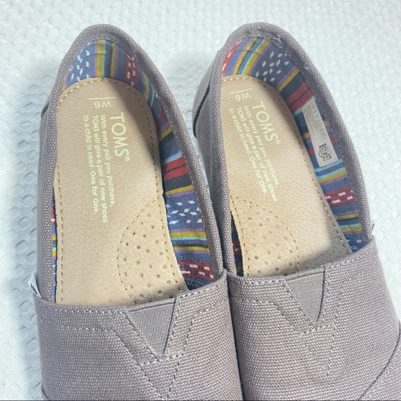 Toms Classic Ash Gray Canvas Aztec Liner Slip On Shoes Women's Size 6; Excellent - Picture 12 of 14
